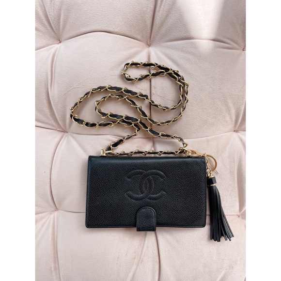 Chanel 90s Caviar CC Wallet on Chain - Picture 3 of 14